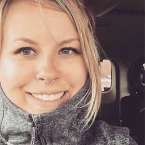 Meet your Posher, Lauren